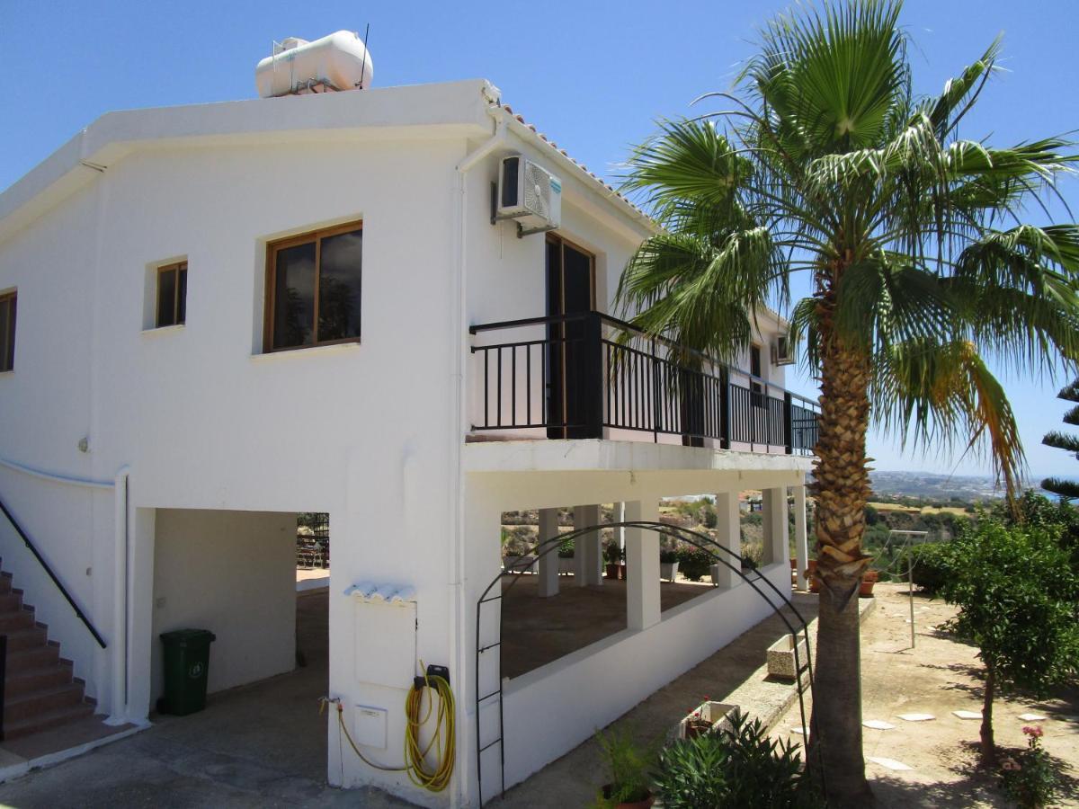 Serene Serenity Villa Paphos Exterior foto